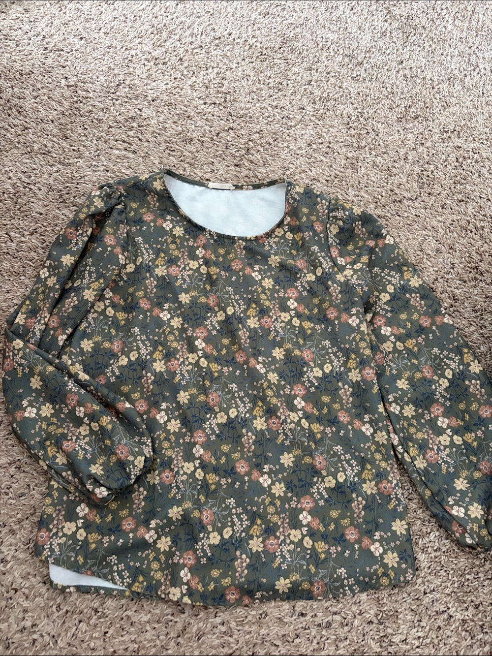 Women's Olive Green Floral Long-Sleeve Blouse